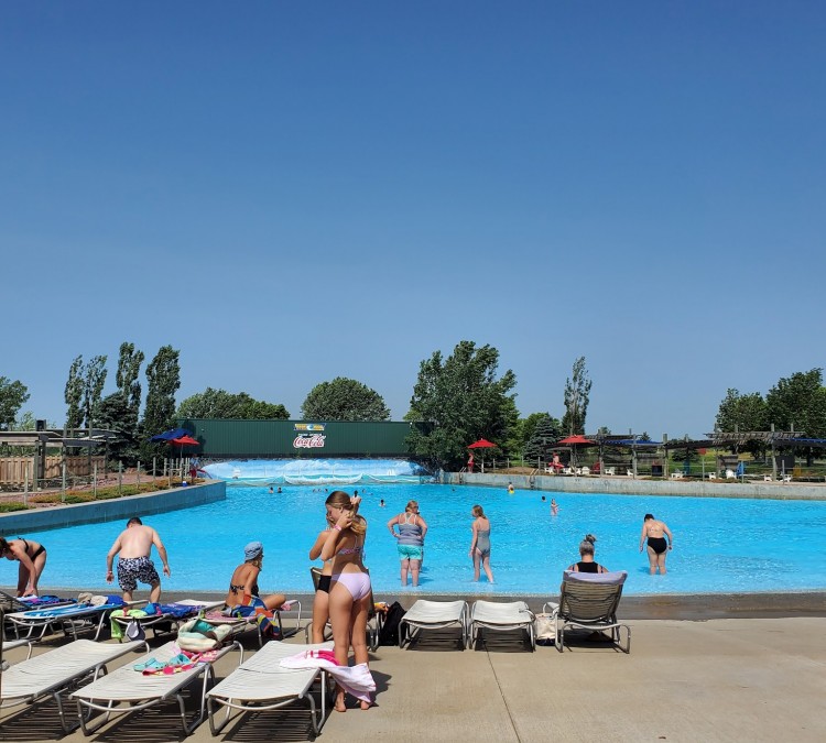 Wild Water West Waterpark and Flamingo Falls Campground (Sioux&nbspFalls,&nbspSD)